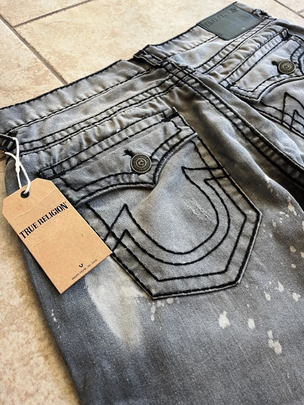 NWT True Religion Rick Super T Straight Jeans Mens 40x32 Grey Distressed style